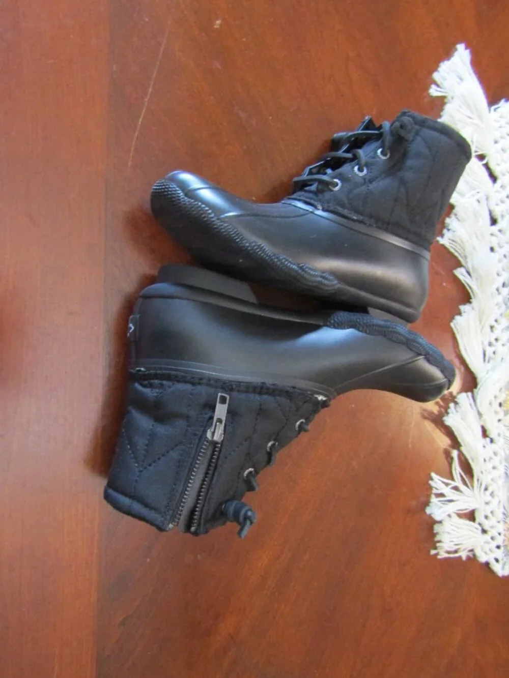 Sperry Black Saltwater Quited🦆 Duck Boots